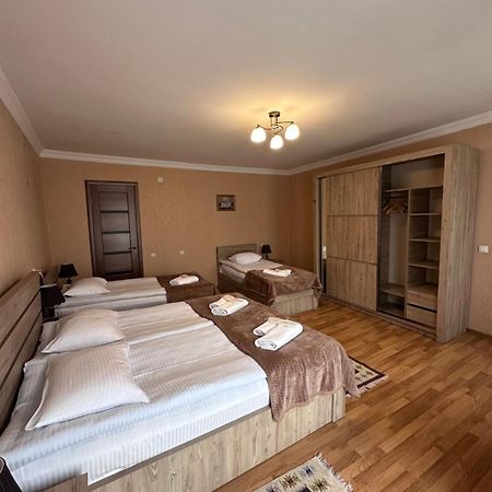 فندق Kazbegi Guide المظهر الخارجي الصورة