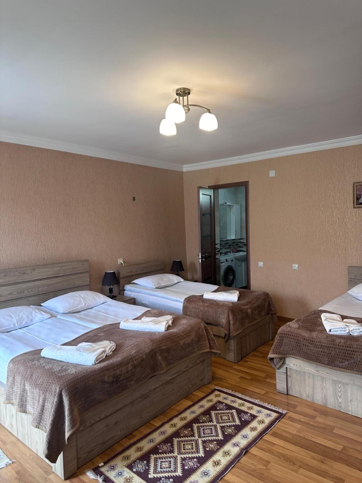 فندق Kazbegi Guide المظهر الخارجي الصورة