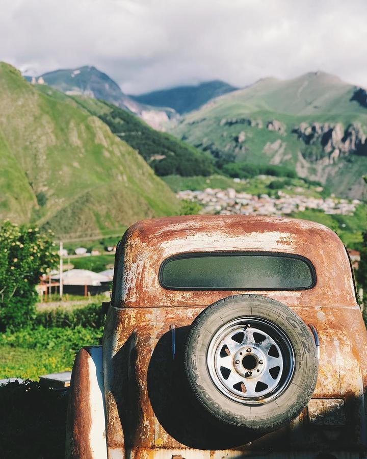 فندق Kazbegi Guide المظهر الخارجي الصورة